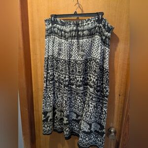 Jenny-k Black and White Broomstick Maxi Skirt